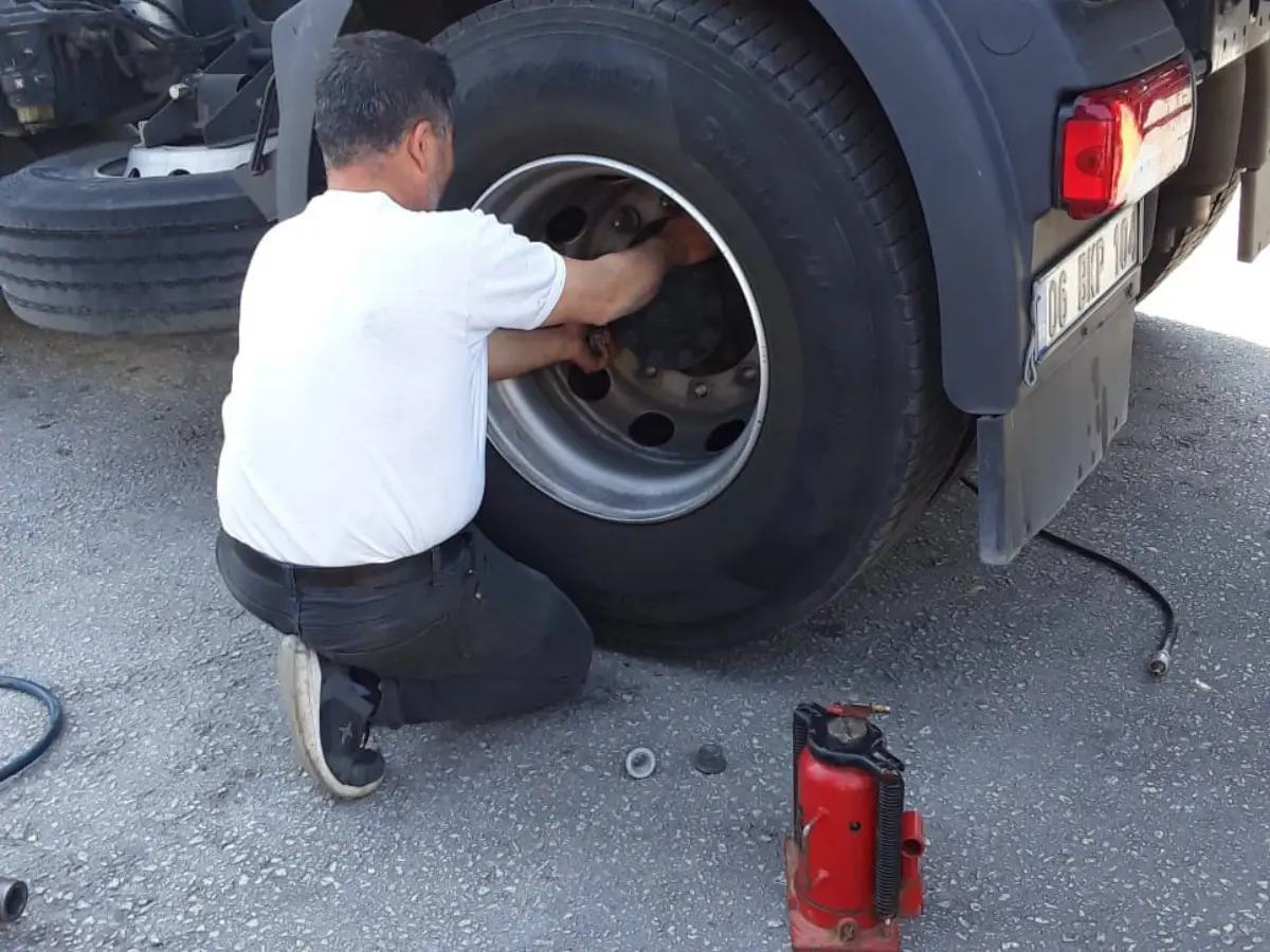Ağrı Oto Lastikçi